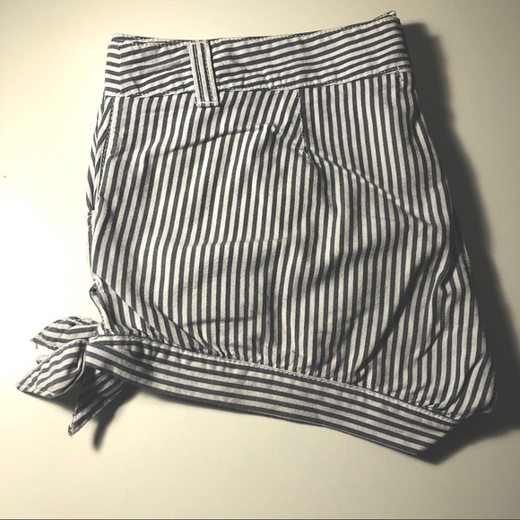 Aerie Beachy Vertical Tie Side Shorts - Picture 6 of 6